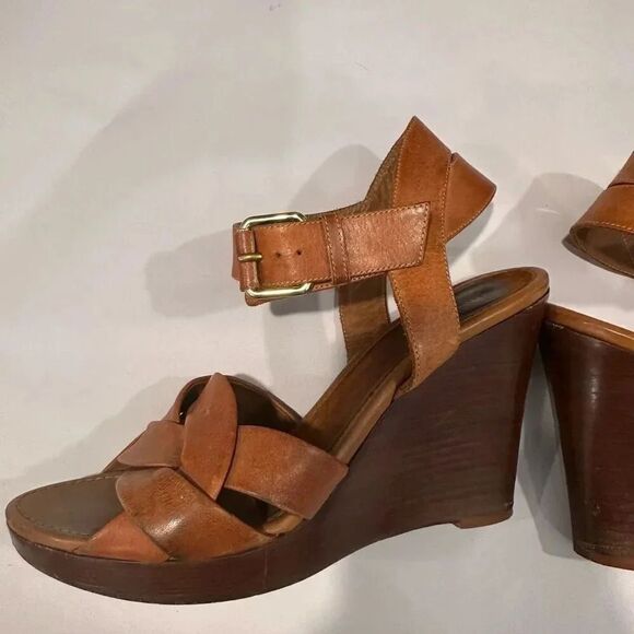 Celine Paris Women’s Cognac Leather Wedge Size 6-6.5 - Picture 2 of 5